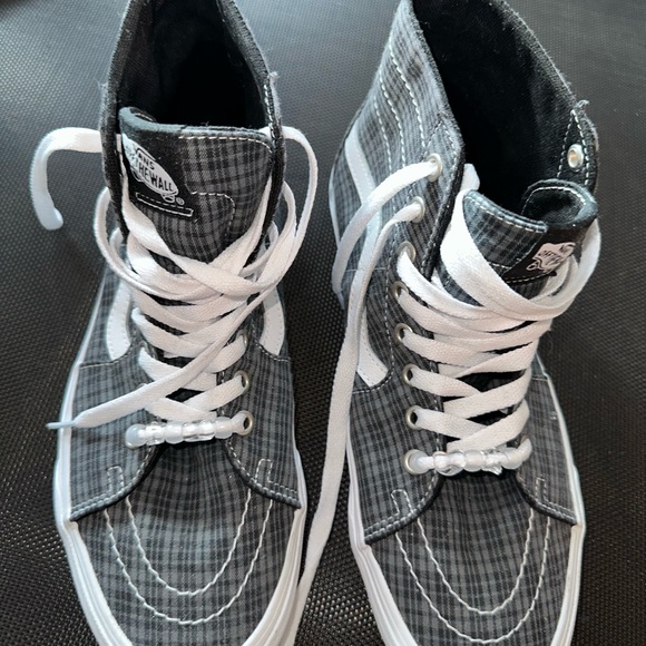 Vans Black and White Checkered High-Top Sneakers, Women’s Size 10 NWOT - Picture 1 of 5